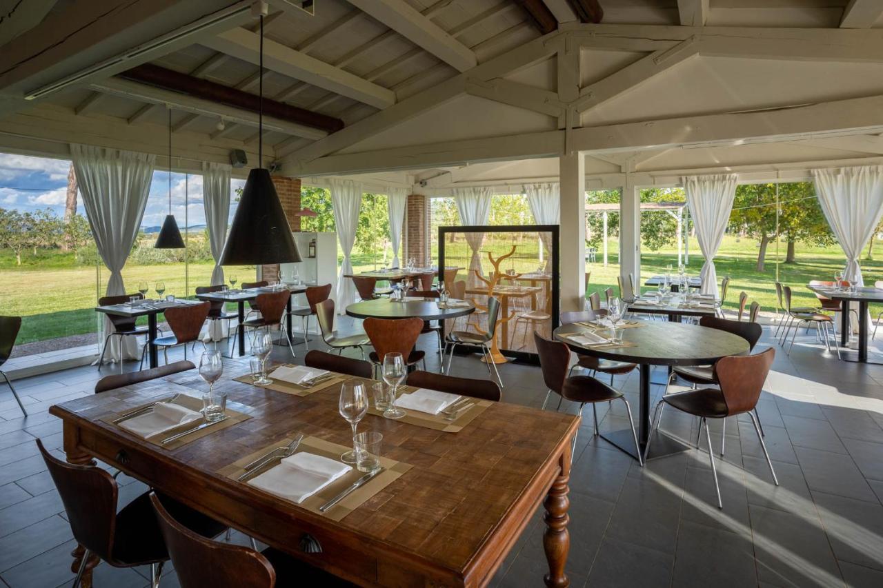 Le Versegge Resort Braccagni Exteriör bild