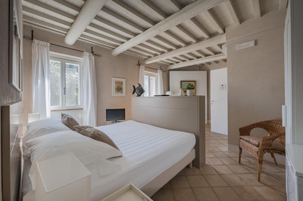Le Versegge Resort Braccagni Exteriör bild