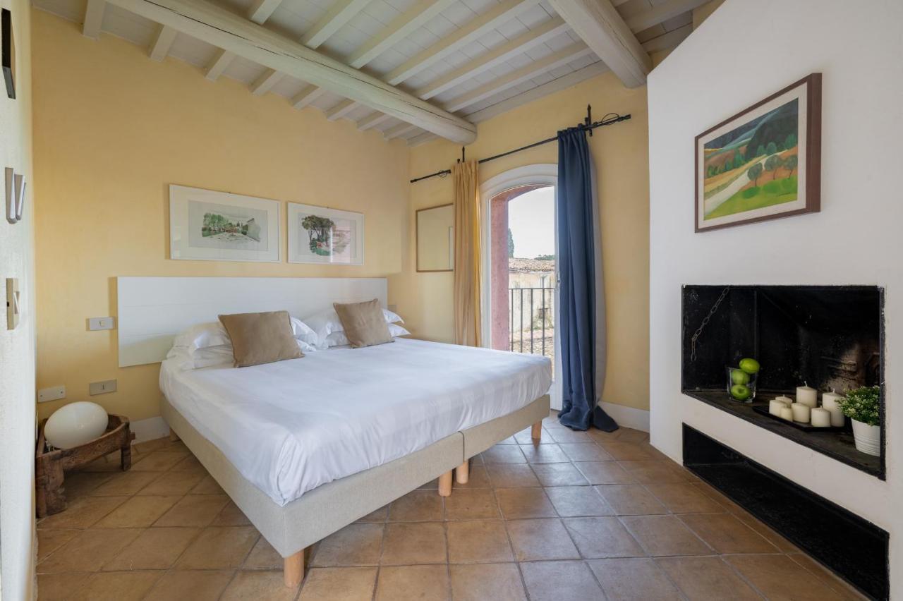 Le Versegge Resort Braccagni Exteriör bild
