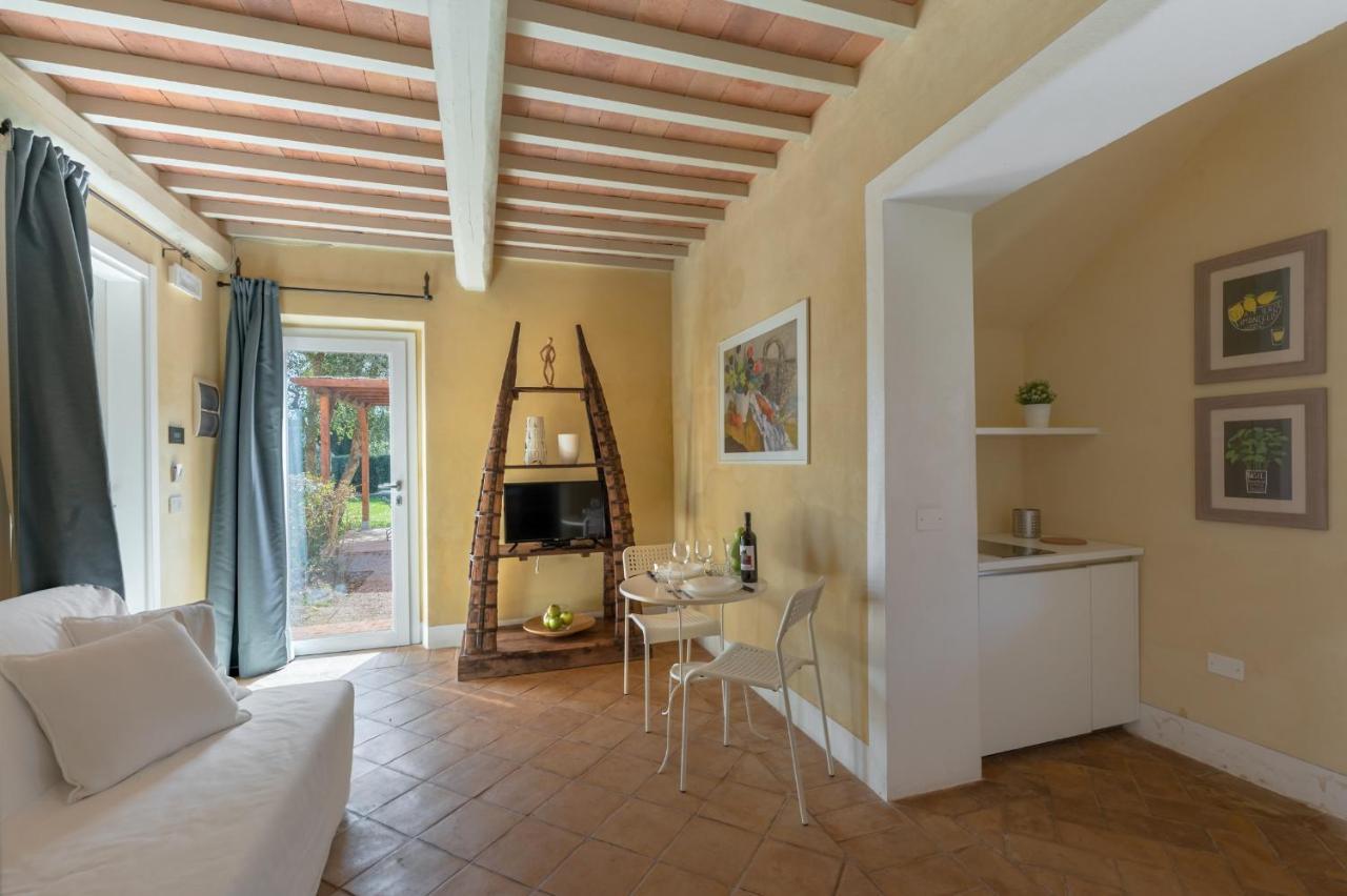 Le Versegge Resort Braccagni Exteriör bild